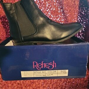 Refresh Women's Sleek Black Ankle Booties